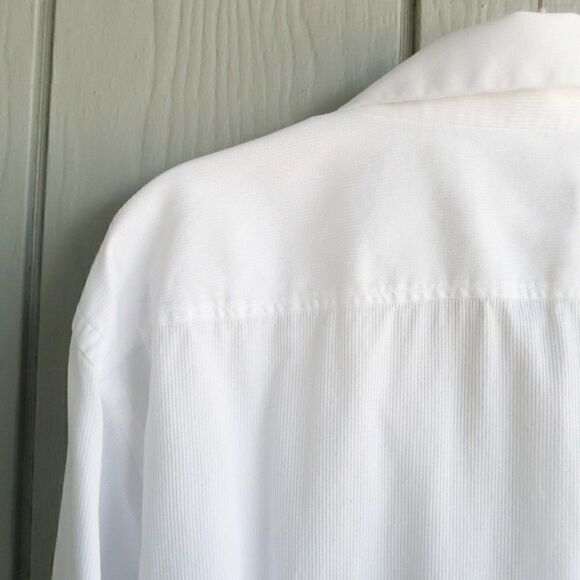 Hugo BOSS Sharp Fit Button Down Shirt - Picture 4 of 12